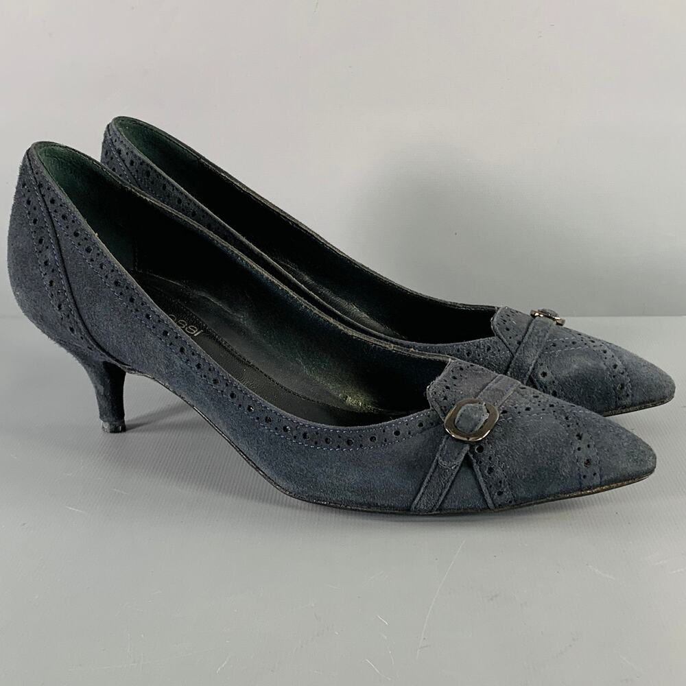 SERGIO ROSSI Size 6.5 Navy Suede Perforated Kitten Heel Pumps